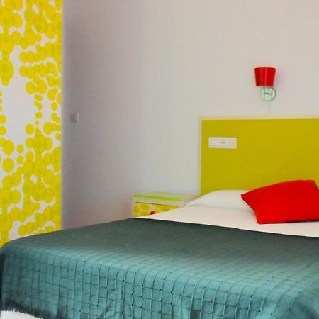 Balenax Pension Хихон Экстерьер фото