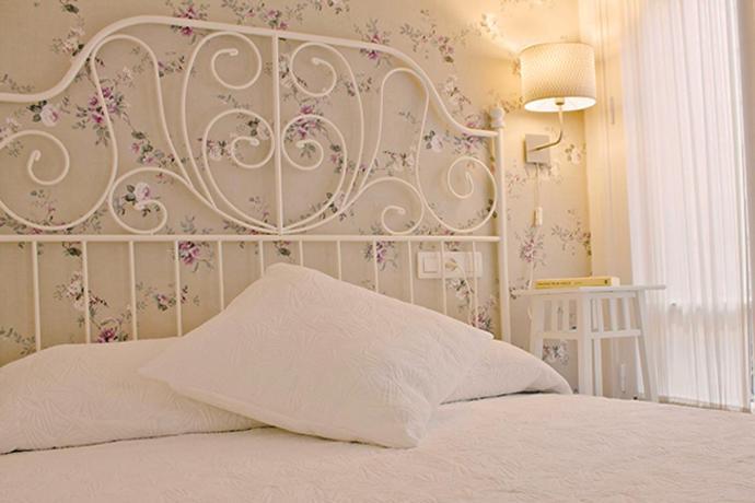 Balenax Pension Хихон Экстерьер фото